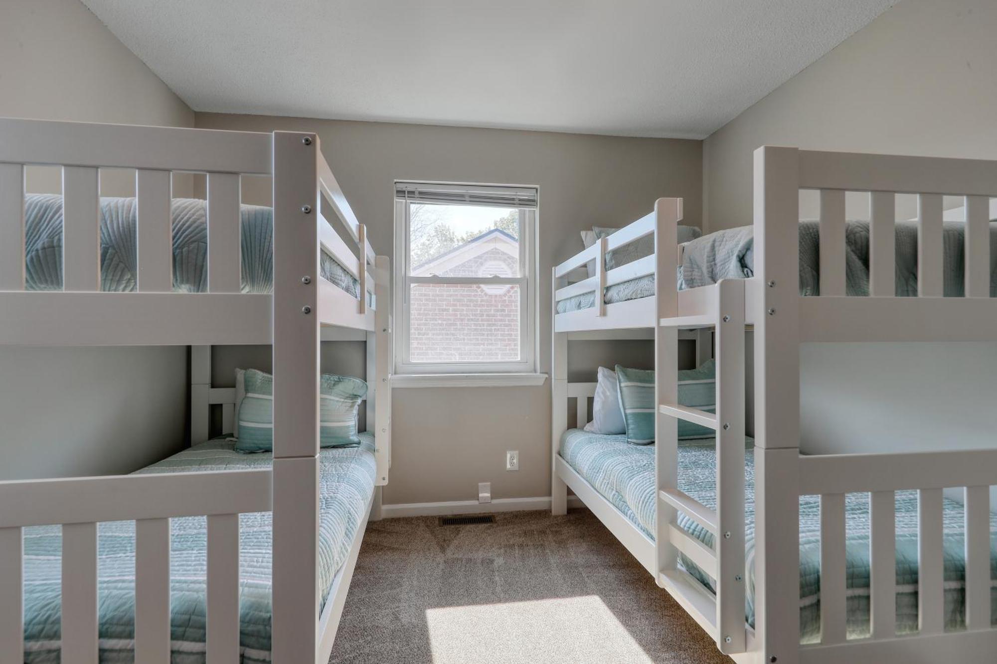 Вилла 1408 Perrin Dr, Unit A - Ocean Walk Sleeps 8 Миртл-Бич Экстерьер фото